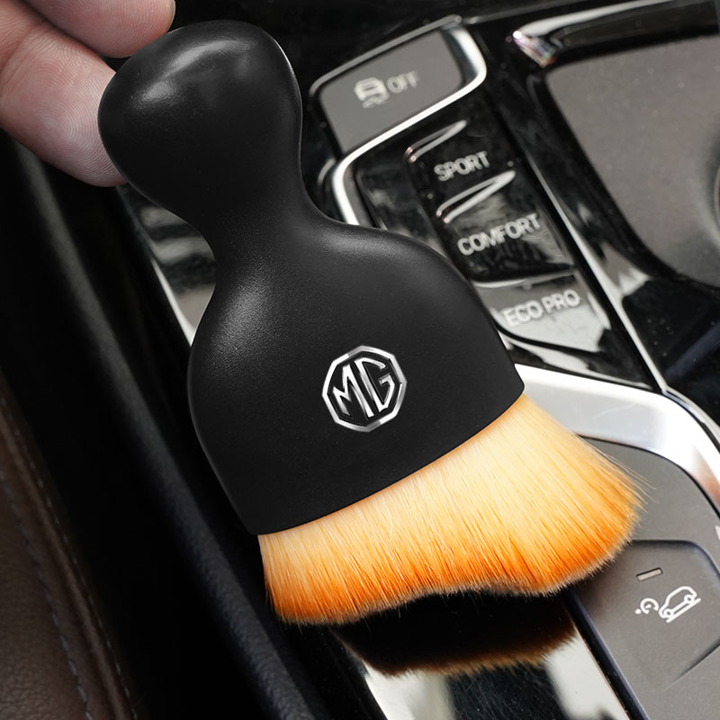 Interior Detailing Kit - Cepillo suave para barrer el polvo